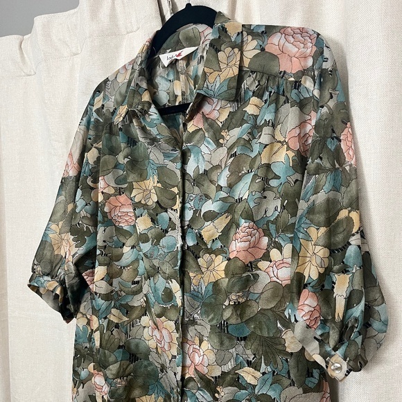 5/$75 Vintage 60s Lady Arrow Floral Asian Style Semi Sheer Flow Blouse 1 - Picture 1 of 10